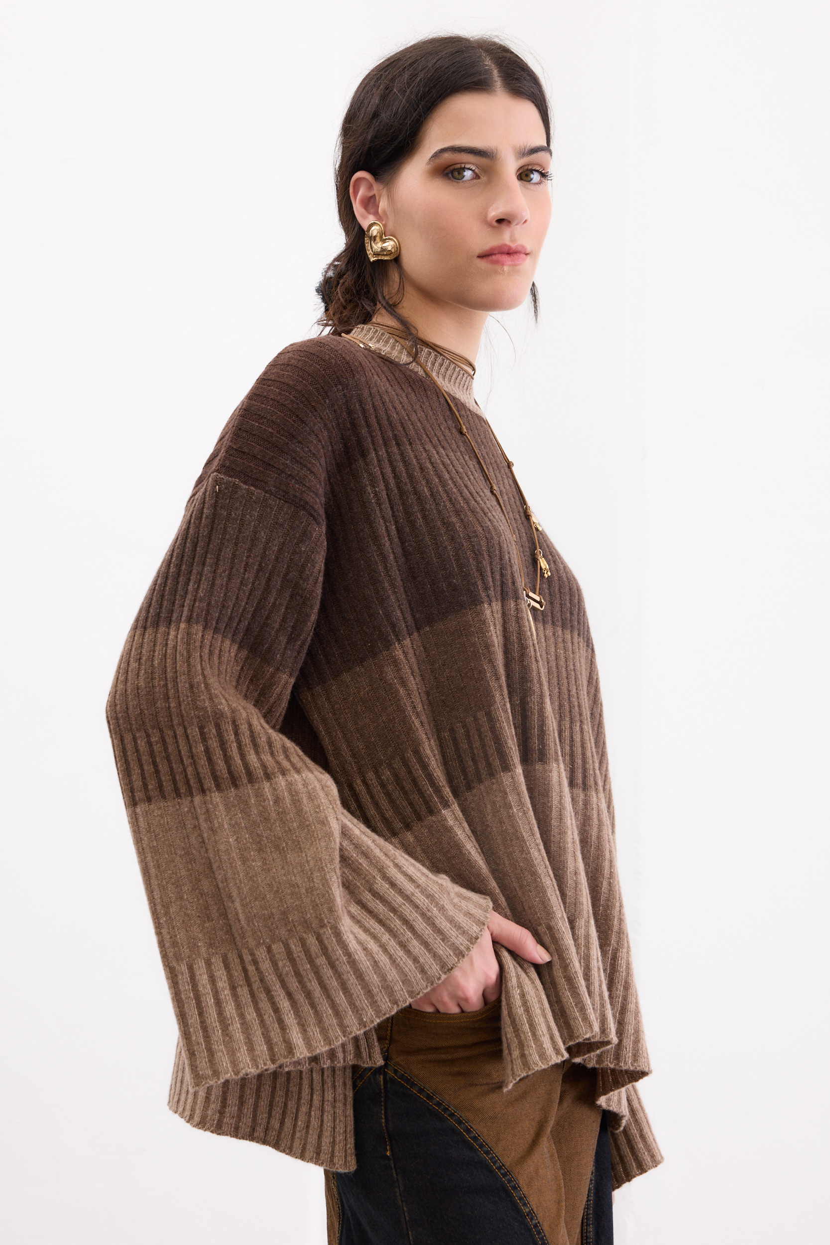 SWEATER MATER