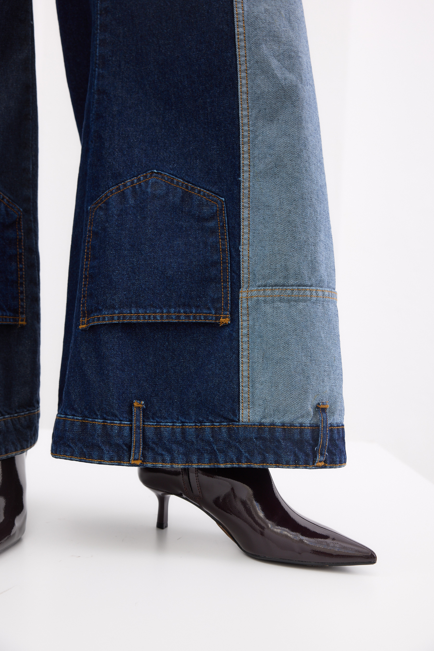JEAN MEGA